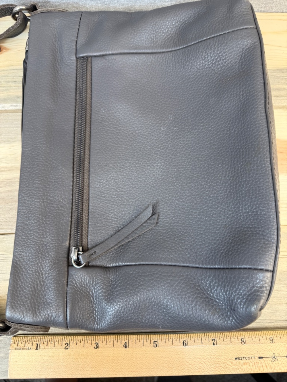 The Sak Melrose Gray Leather Shoulder Bag Adjustable Strap Exterior Pockets - Picture 10 of 12